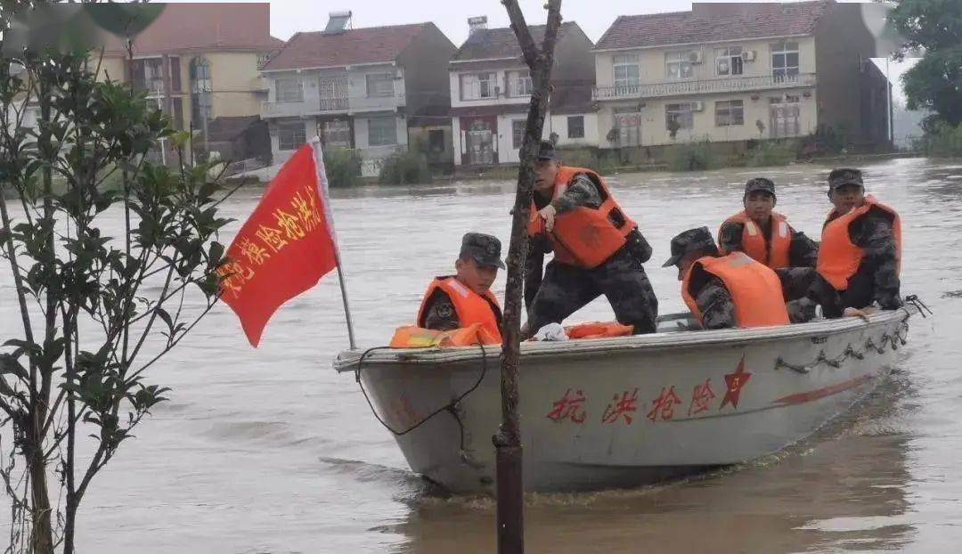 黄梅地区抗洪救灾进展喜人，温暖瞬间传递正能量